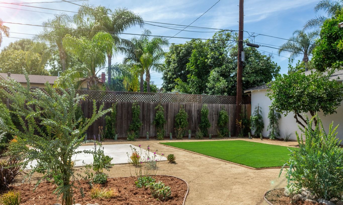 Lawns & Artificial Turf